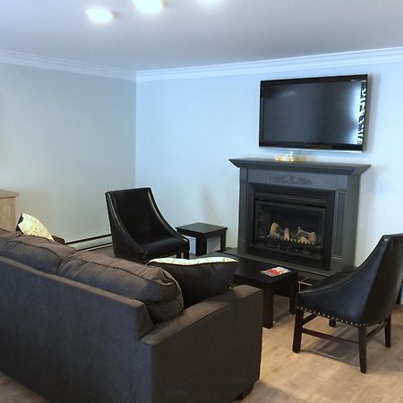 Dannys Hotel Suites; Surestay Collection By Best Western Beresford Extérieur photo